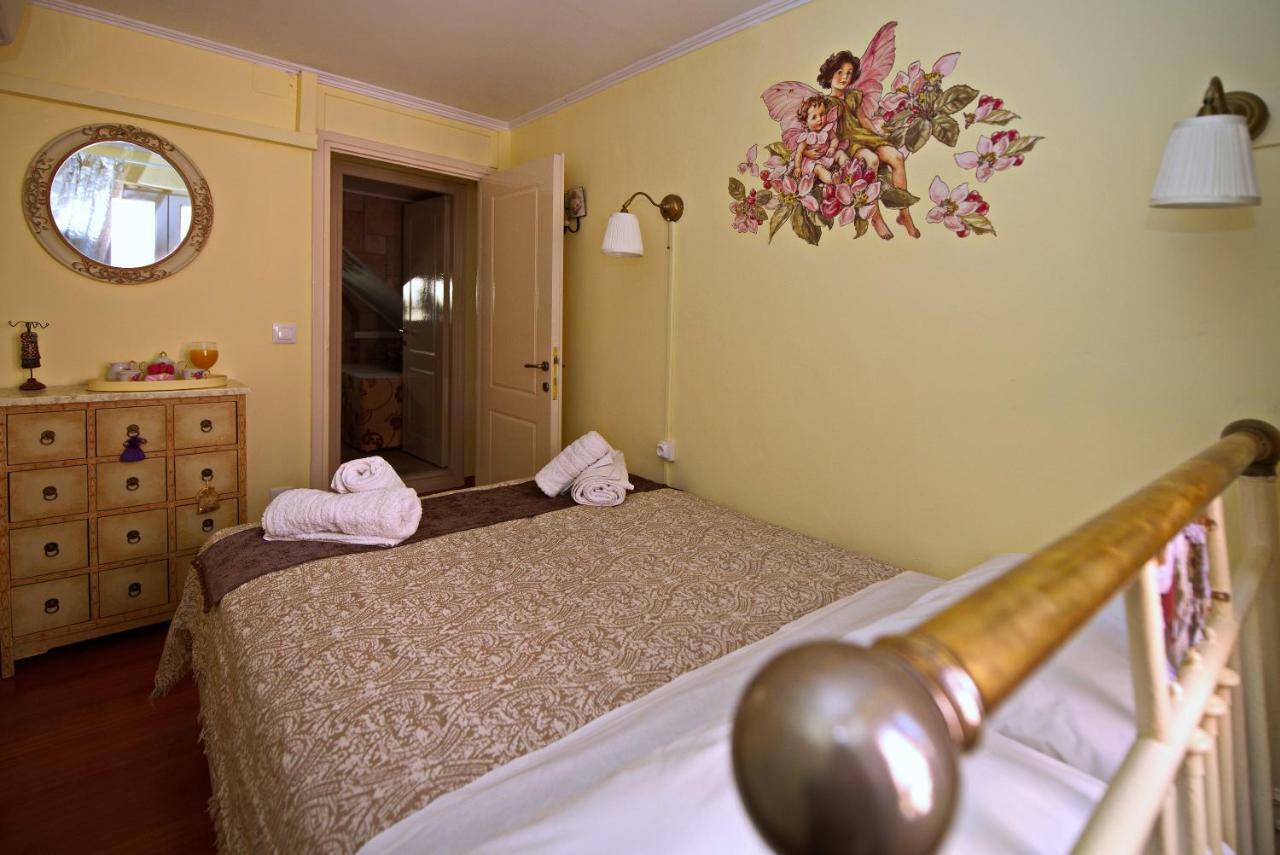 Venetian Well Cozy Apartment Corfu Old Town Exteriör bild