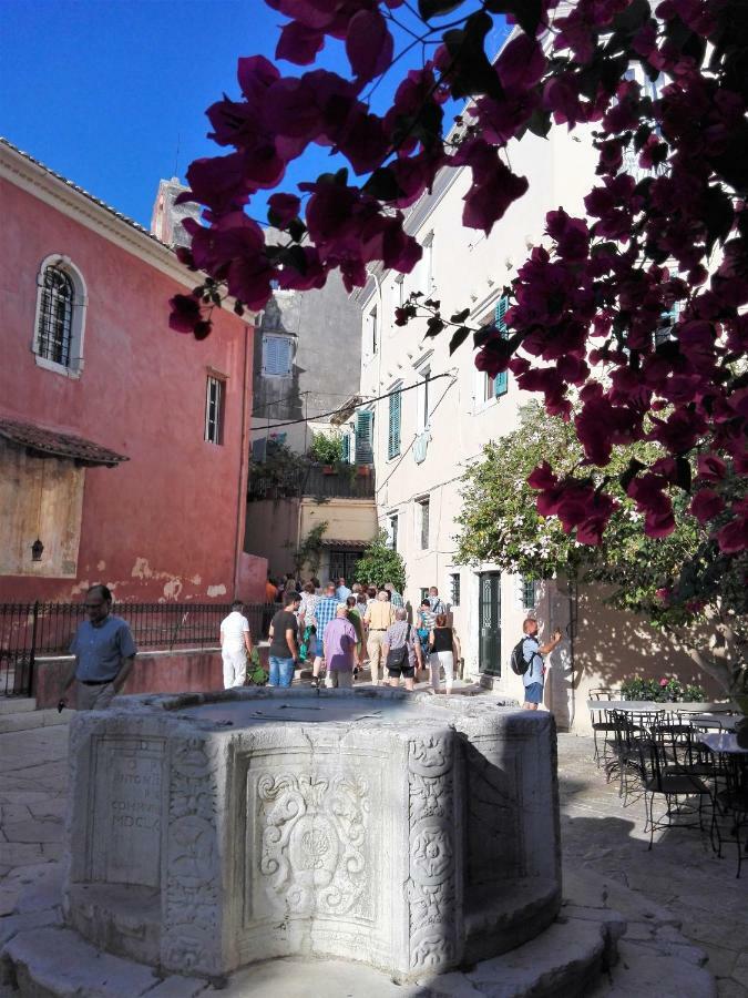 Venetian Well Cozy Apartment Corfu Old Town Exteriör bild